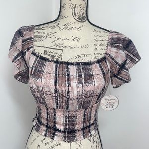 New Off The Shoulder Crop Top